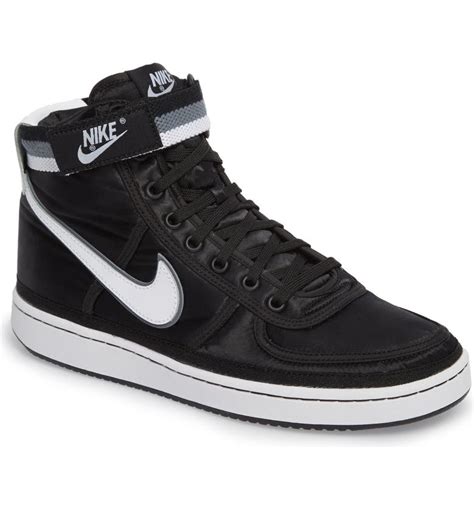 nike trainer high|Nike high tops size 5.